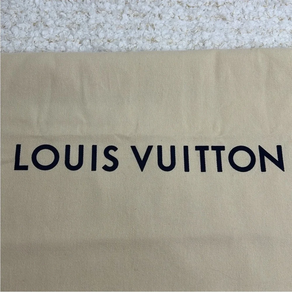 Louis Vuitton Dust Bag Size 22”x15.5”
